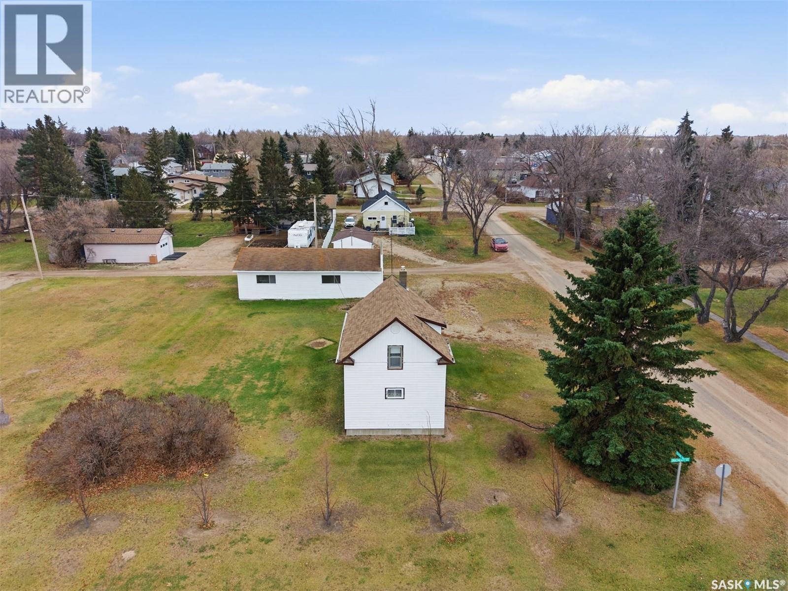 624 Saskatchewan Avenue, Imperial, SK - Outdoor With View
