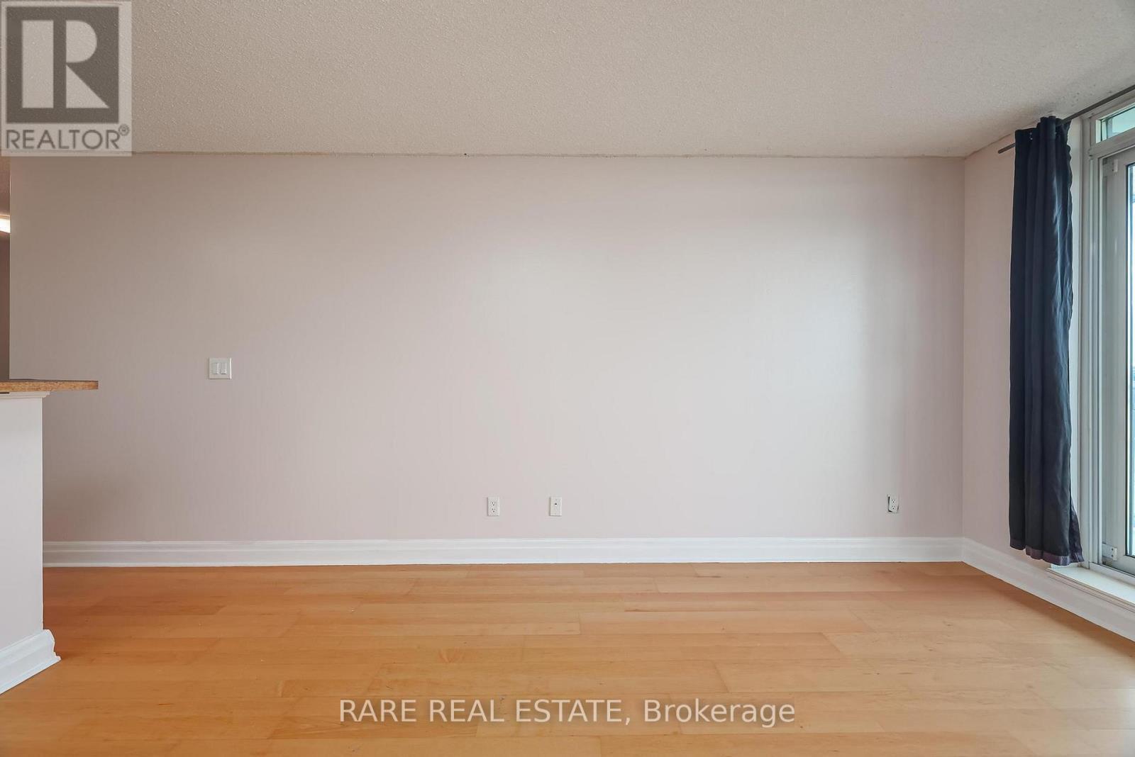 1404 - 2121 Lakeshore Boulevard W, Toronto, ON - Indoor Photo Showing Other Room