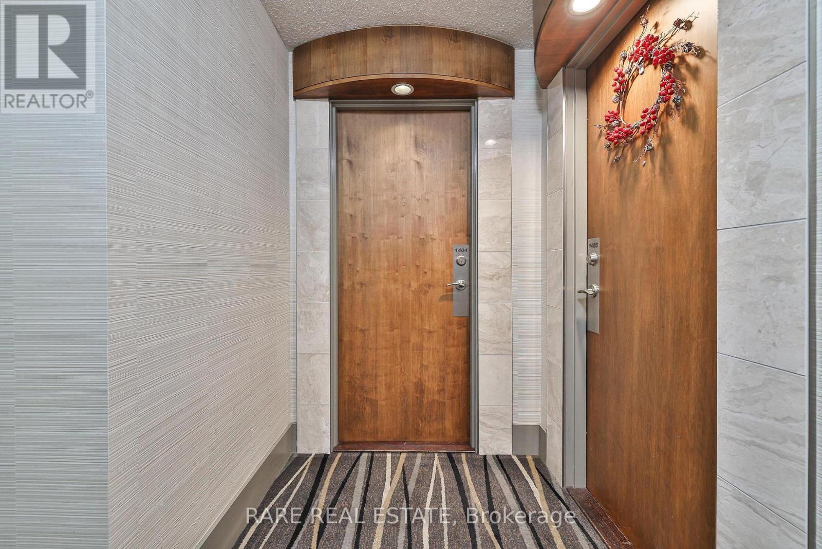 1404 - 2121 Lakeshore Boulevard W, Toronto, ON - Indoor