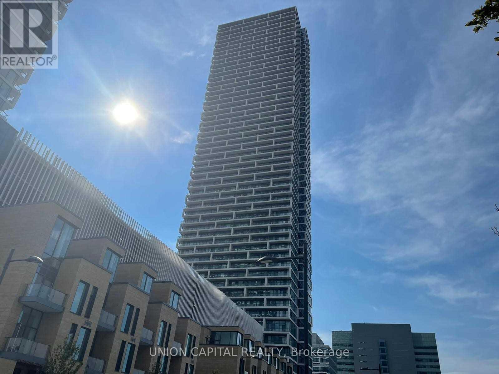 5212 - 5 Buttermill Avenue, Vaughan, ON - Outdoor