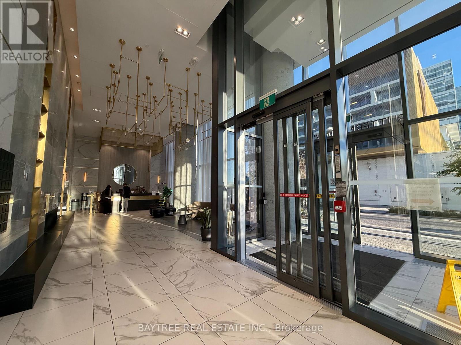 4306 - 5 Buttermill Avenue, Vaughan, ON - Indoor Photo Showing Other Room