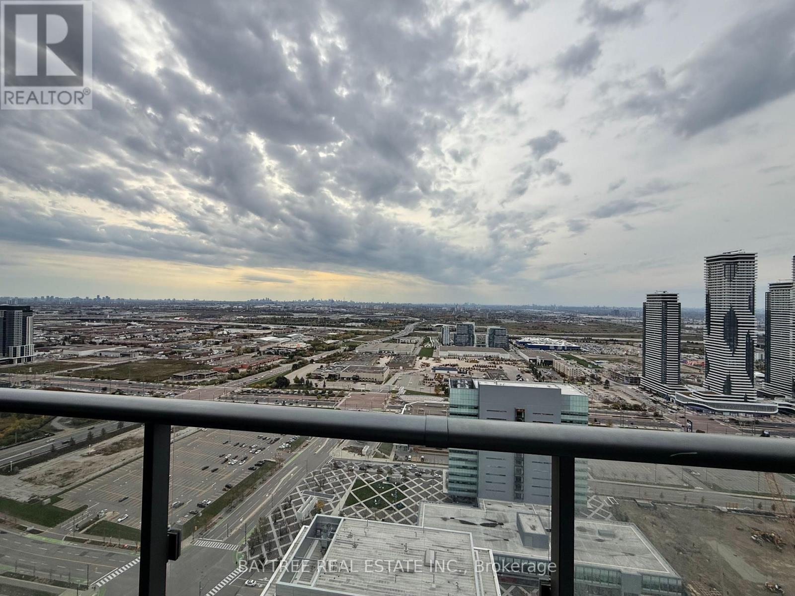 4306 - 5 Buttermill Avenue, Vaughan, ON - Outdoor With View