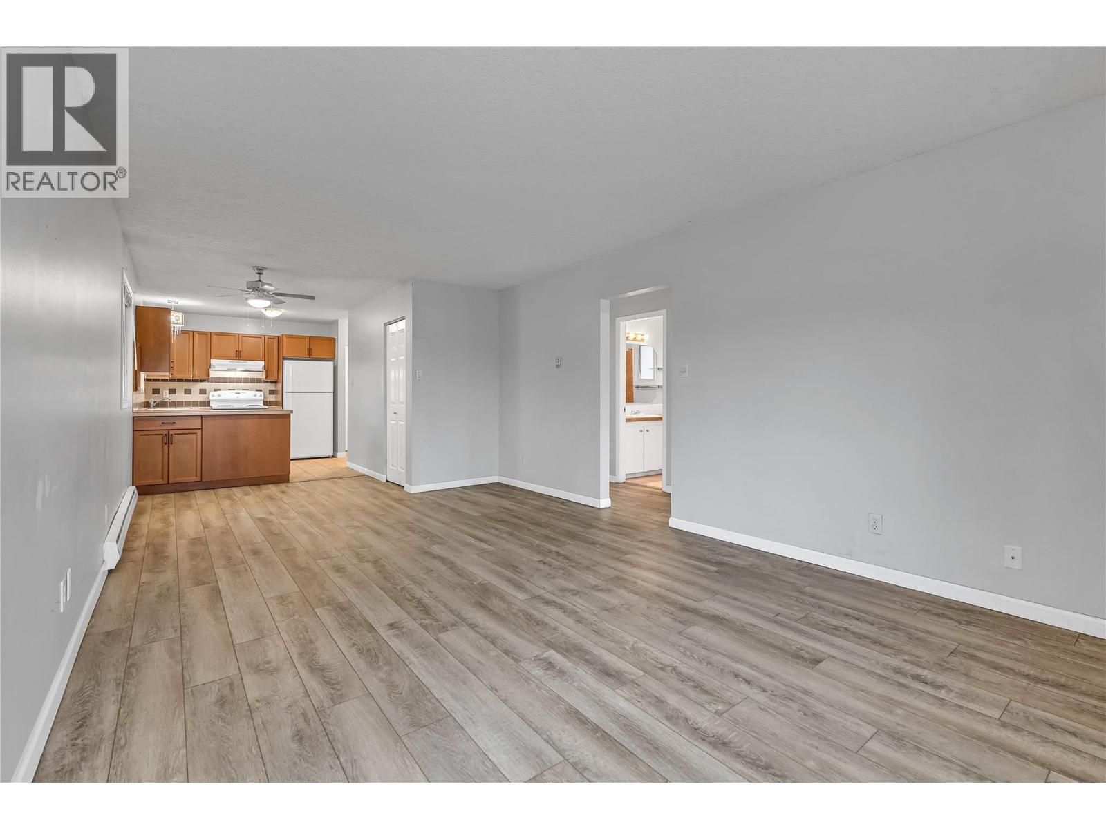 654 Wade Avenue W Unit# 101 & 201, Penticton, BC - Indoor