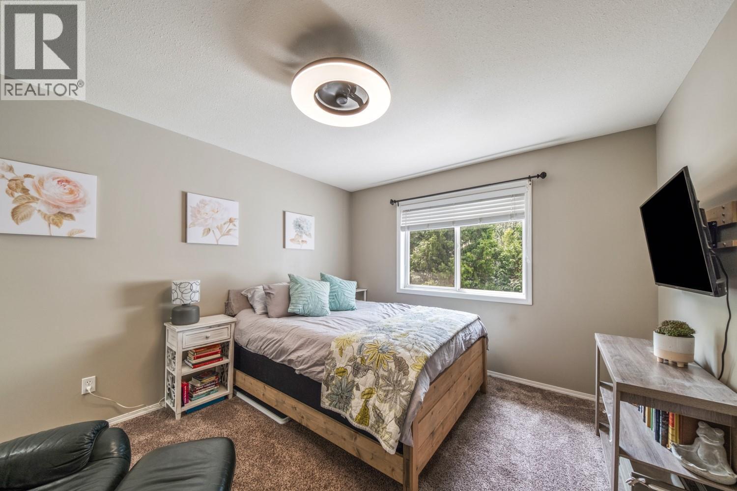 1801 53 Avenue Unit# 16, Vernon, BC - Indoor Photo Showing Bedroom