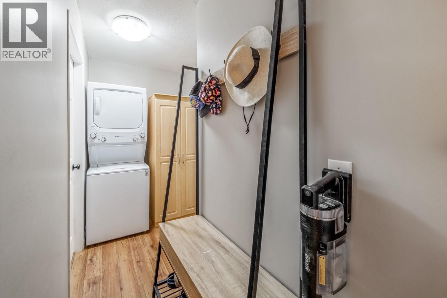 1801 53 Avenue Unit# 16, Vernon, BC - Indoor Photo Showing Laundry Room