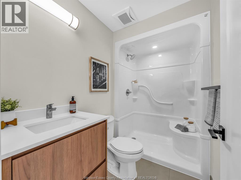 11646 Tecumseh Road Unit# 500, Windsor, ON - Indoor Photo Showing Bathroom