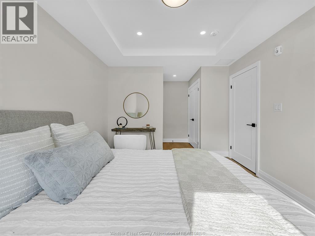 11646 Tecumseh Road Unit# 500, Windsor, ON - Indoor Photo Showing Bedroom