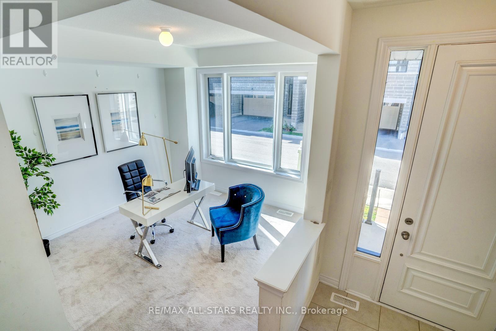 41 Steamboat Way, Whitby, ON - Indoor