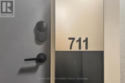 Unit 711 - Level 7 Key Pad Entry -