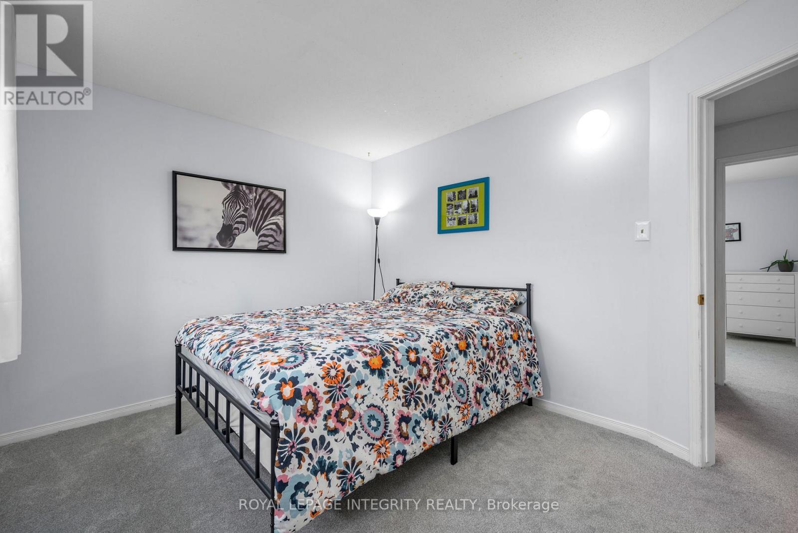 268 Mceachern Crescent, Ottawa, ON - Indoor Photo Showing Bedroom