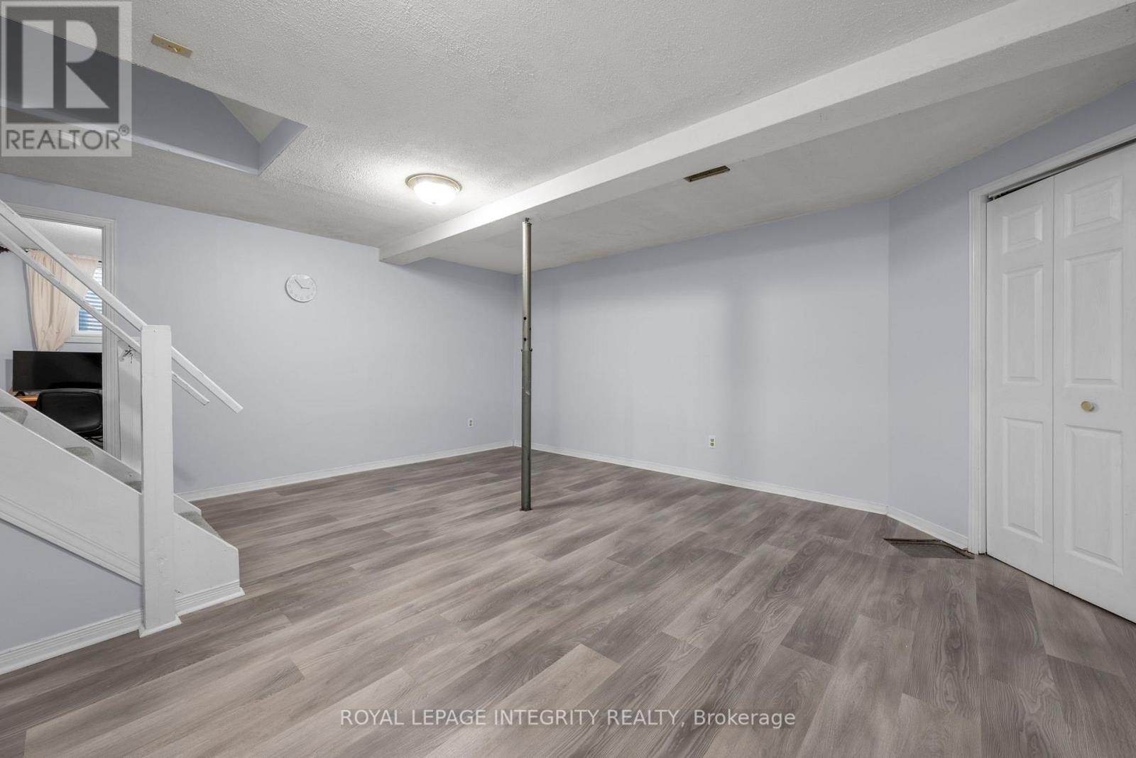 268 Mceachern Crescent, Ottawa, ON - Indoor Photo Showing Other Room