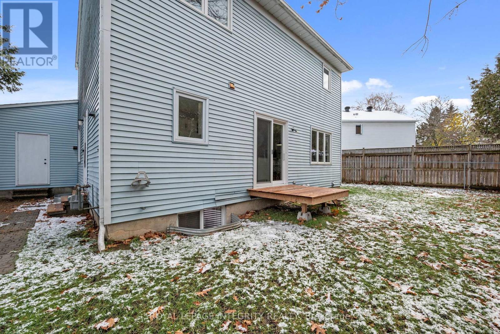 268 Mceachern Crescent, Ottawa, ON - Outdoor With Exterior