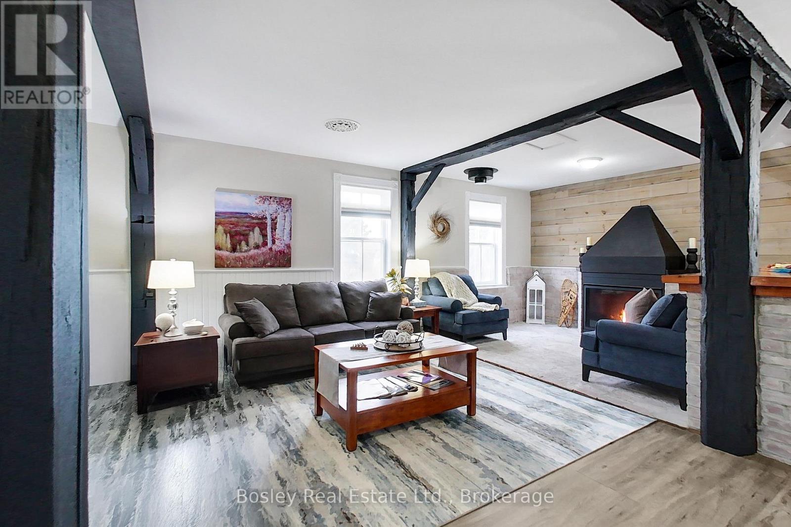 726004 22B Side Road, Grey Highlands, ON - Indoor Photo Showing Living Room