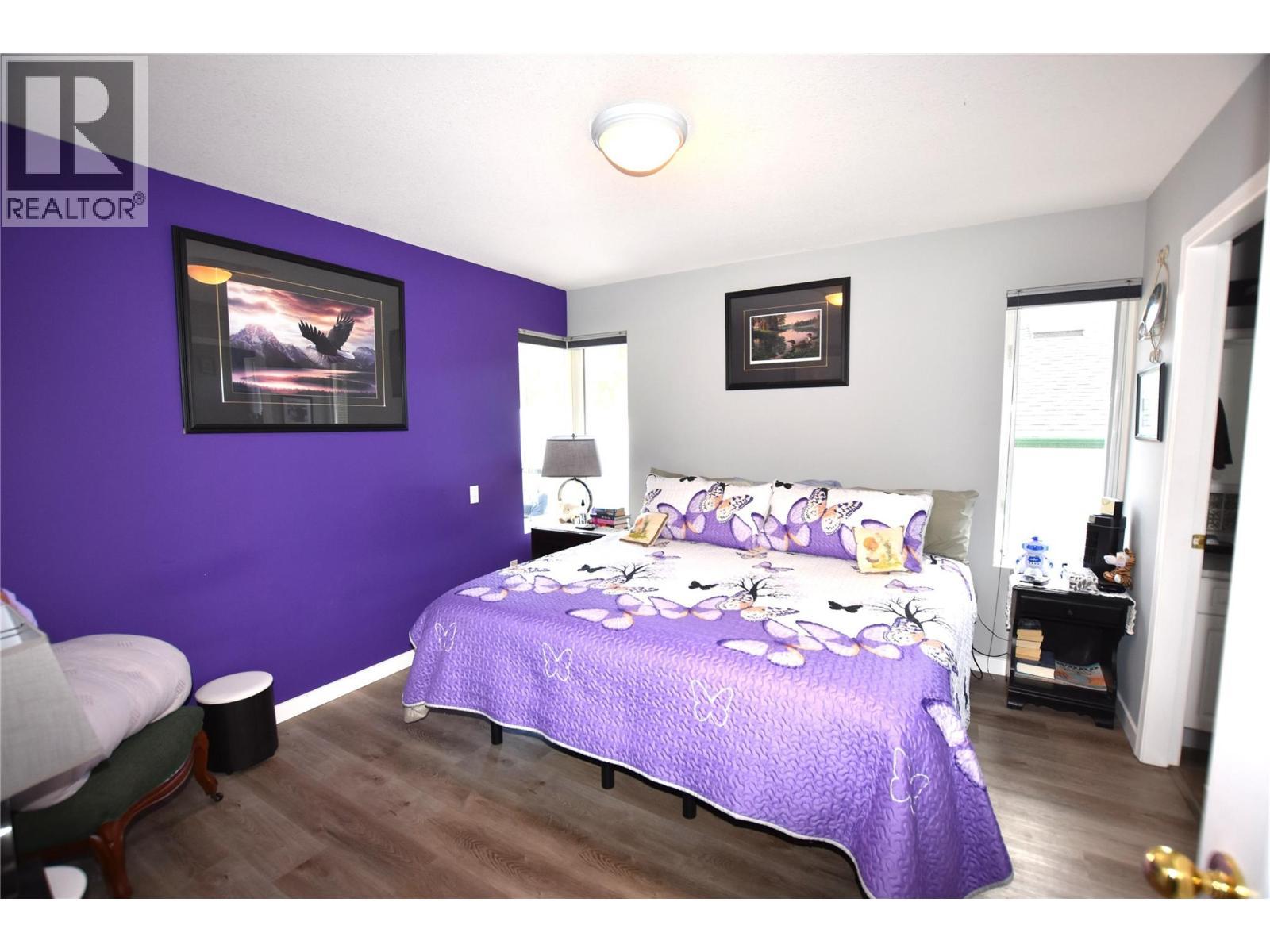 Primary bedroom - 145 Falcon Avenue, Vernon, BC - Indoor Photo Showing Bedroom