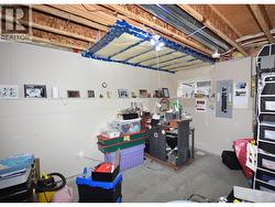 craft room - 200 AMP service -