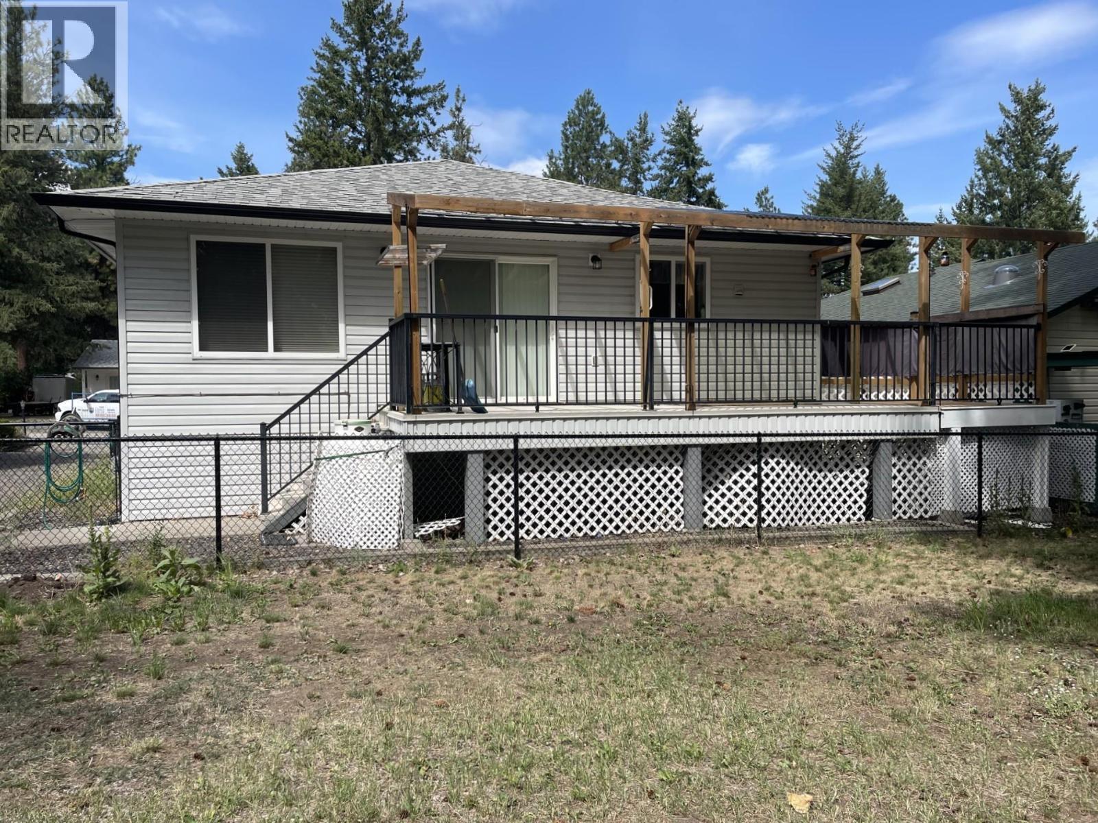 145 Falcon Avenue, Vernon, BC - Outdoor With Deck Patio Veranda