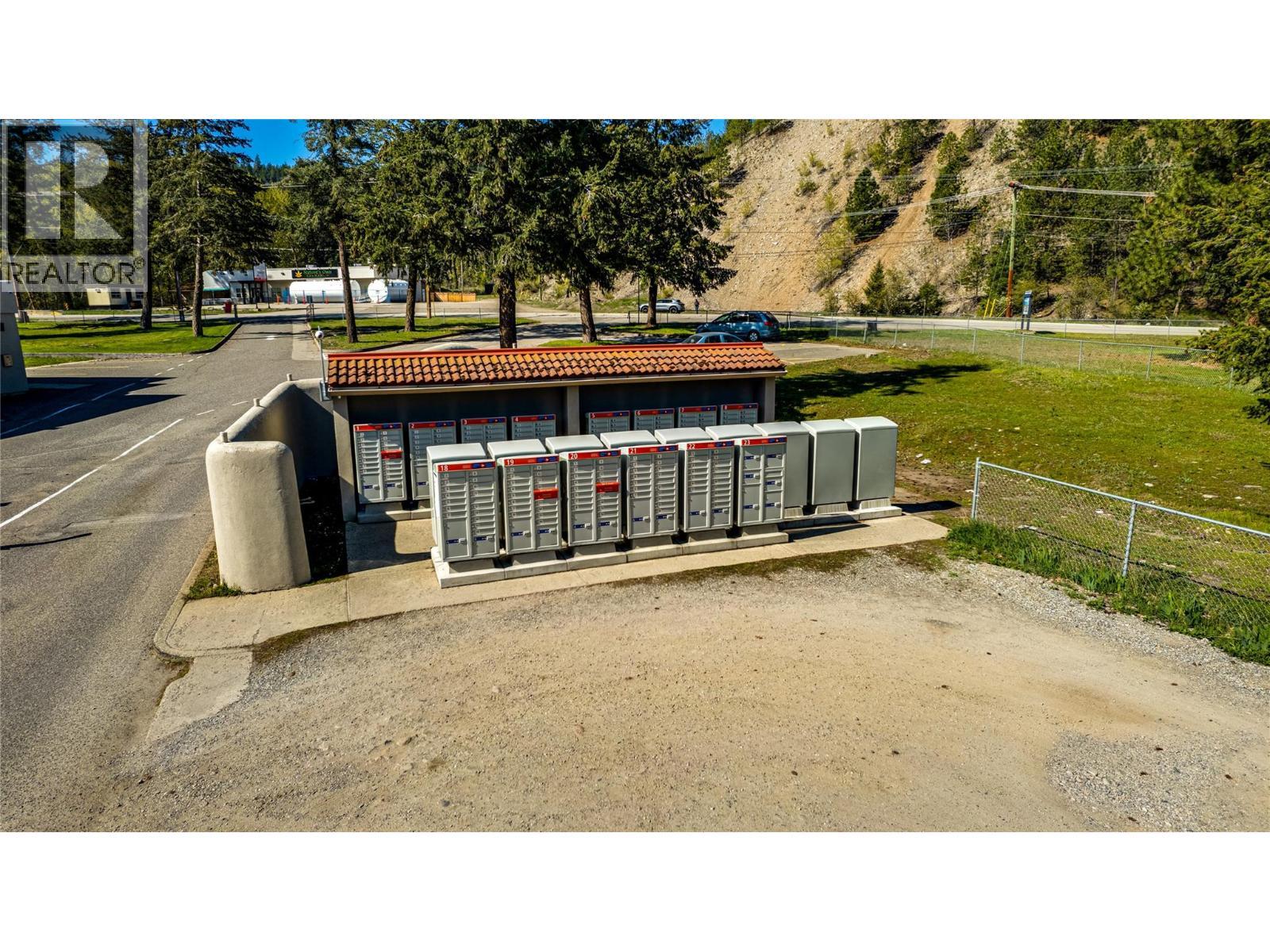 mail boxes at Parker Cove - 145 Falcon Avenue, Vernon, BC - Outdoor