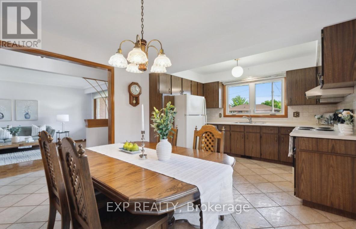 27 Palermo Crescent, Guelph, ON - Indoor Photo Showing Other Room