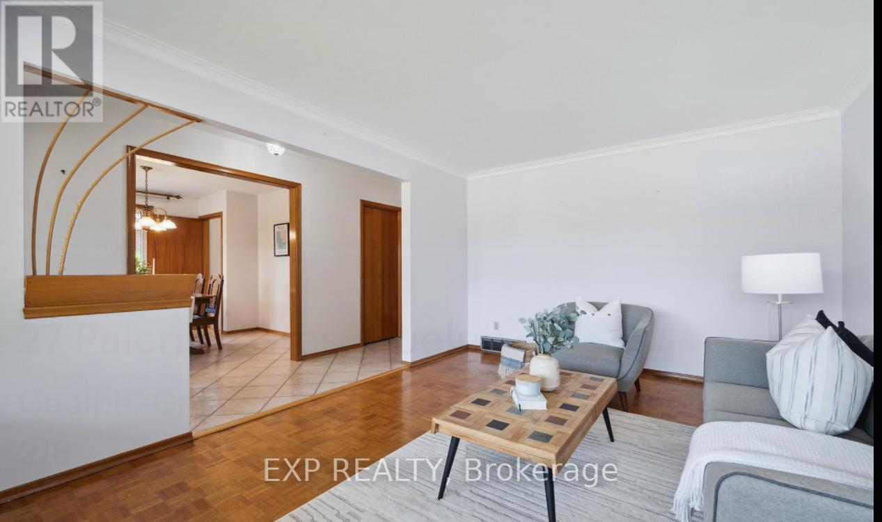 27 Palermo Crescent, Guelph, ON - Indoor Photo Showing Living Room