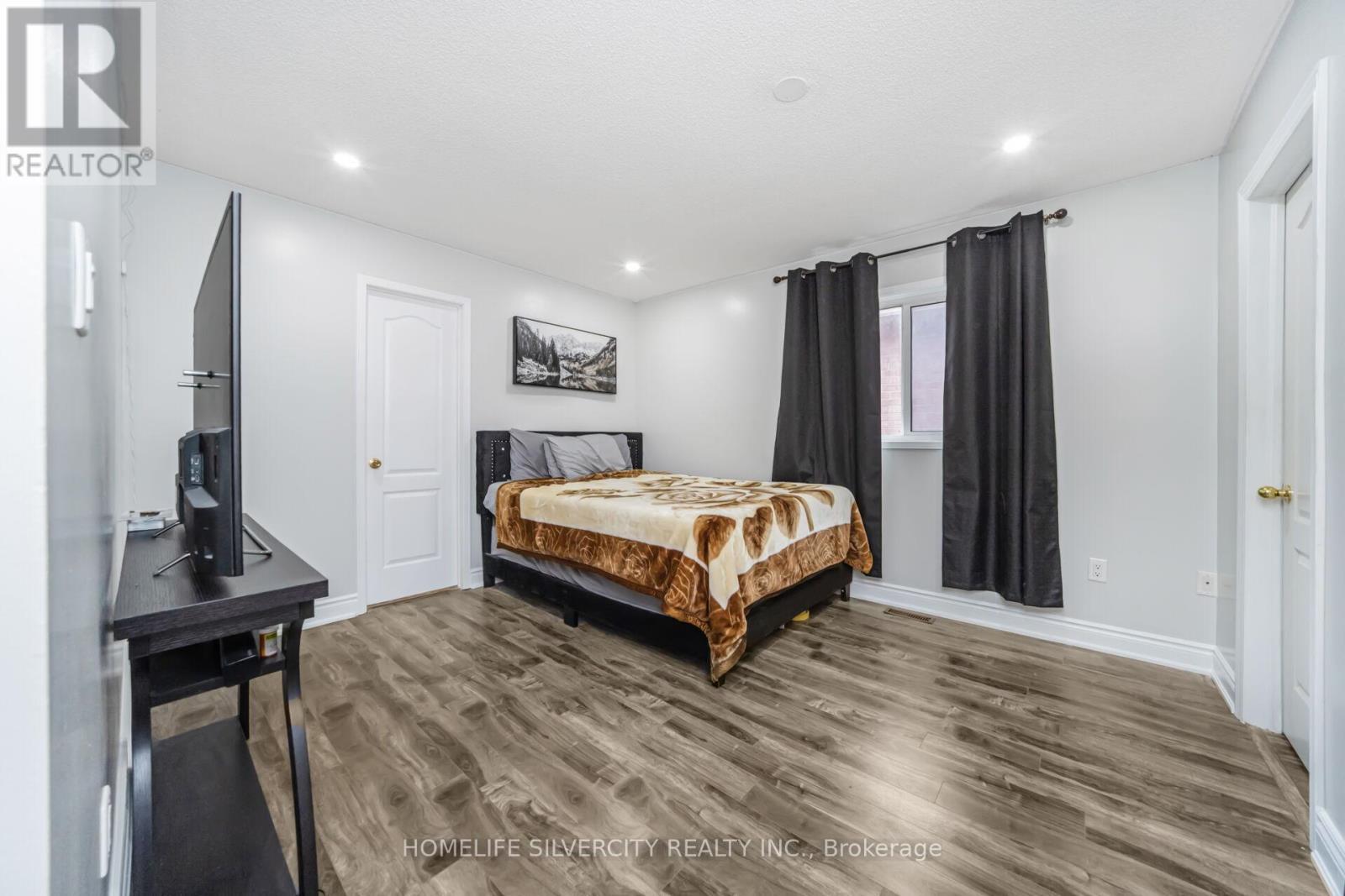 42 Avalanche Crescent, Brampton, ON - Indoor Photo Showing Bedroom