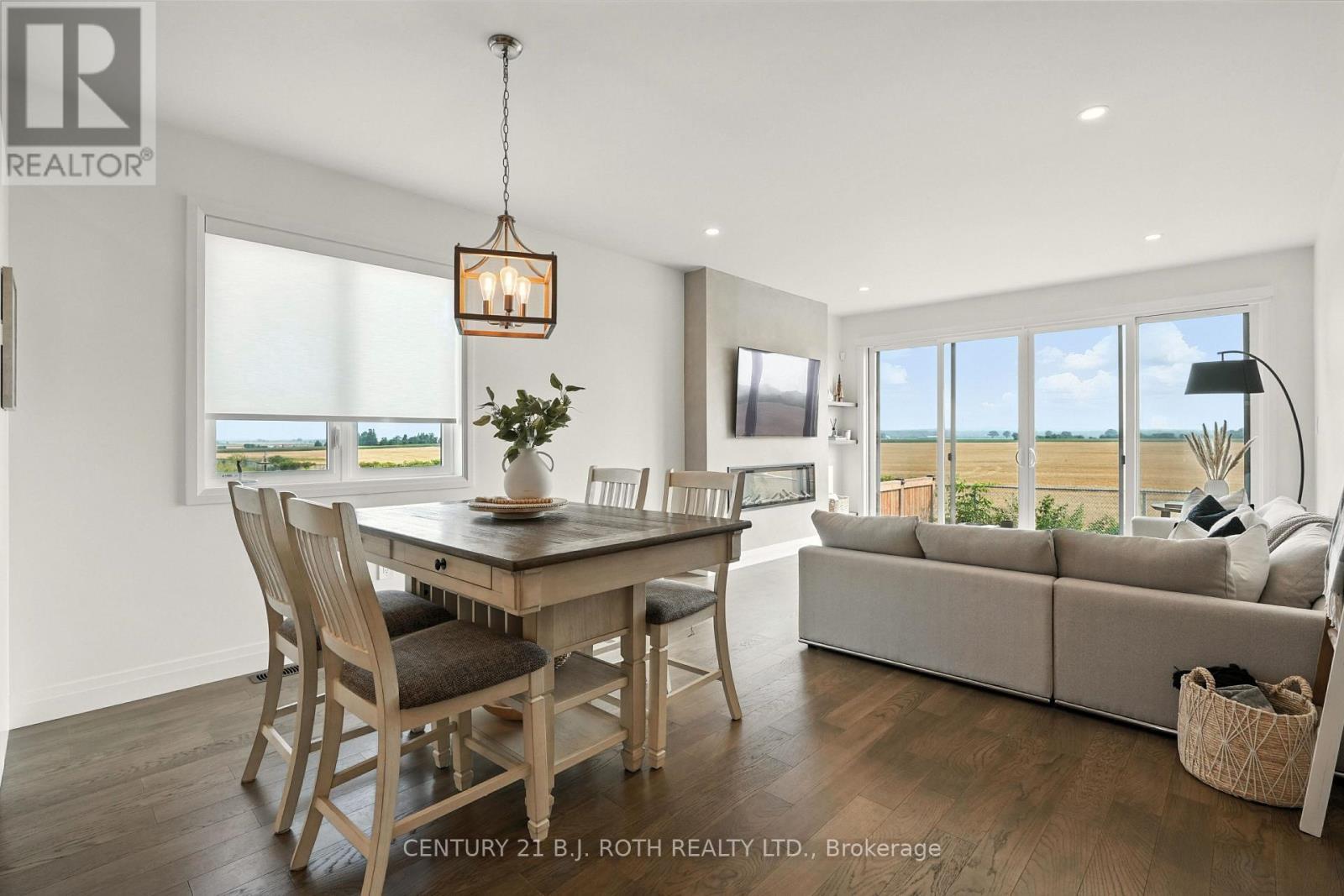 124 Ritchie Crescent, Springwater, ON - Indoor