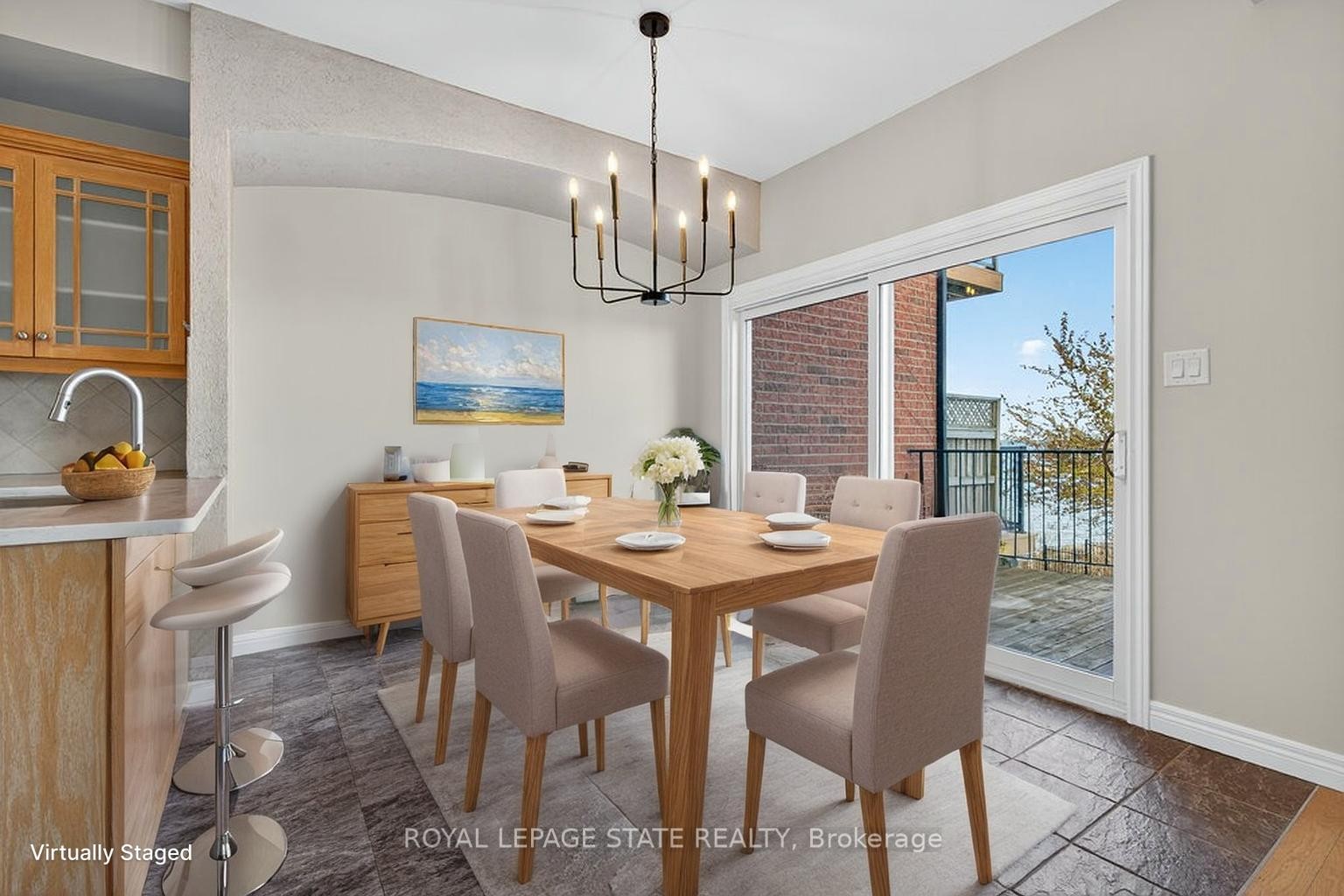 4-97 Sunvale Place, Hamilton, ON - Indoor Photo Showing Dining Room