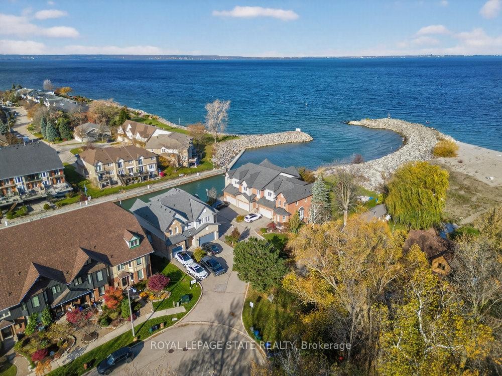 4-97 Sunvale Place, Hamilton, ON - Outdoor With Body Of Water With View