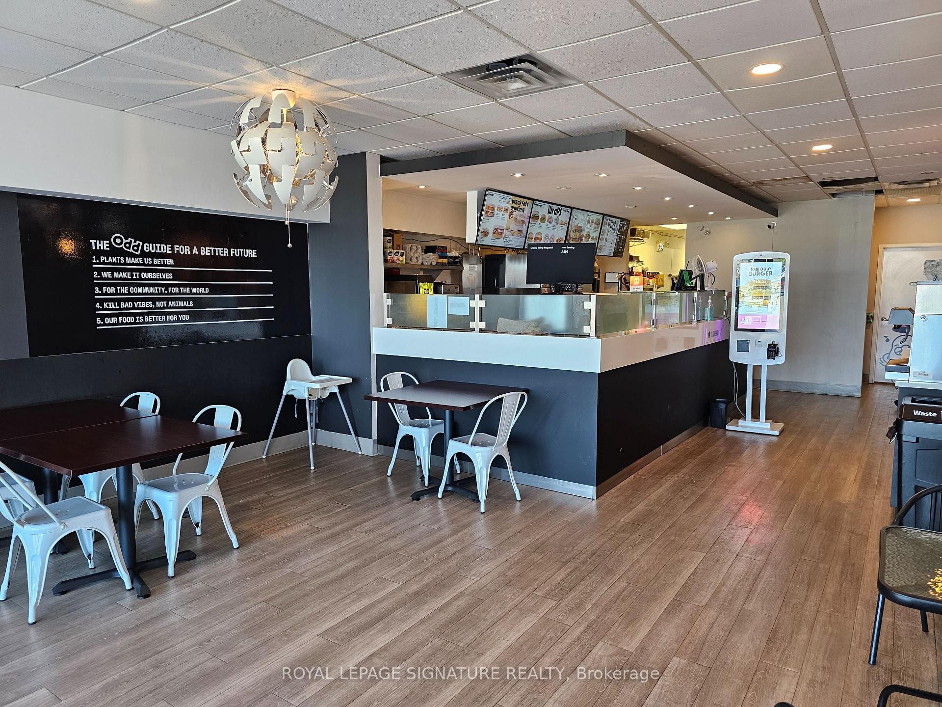 13458 Tecumseh Road E, Windsor, ON