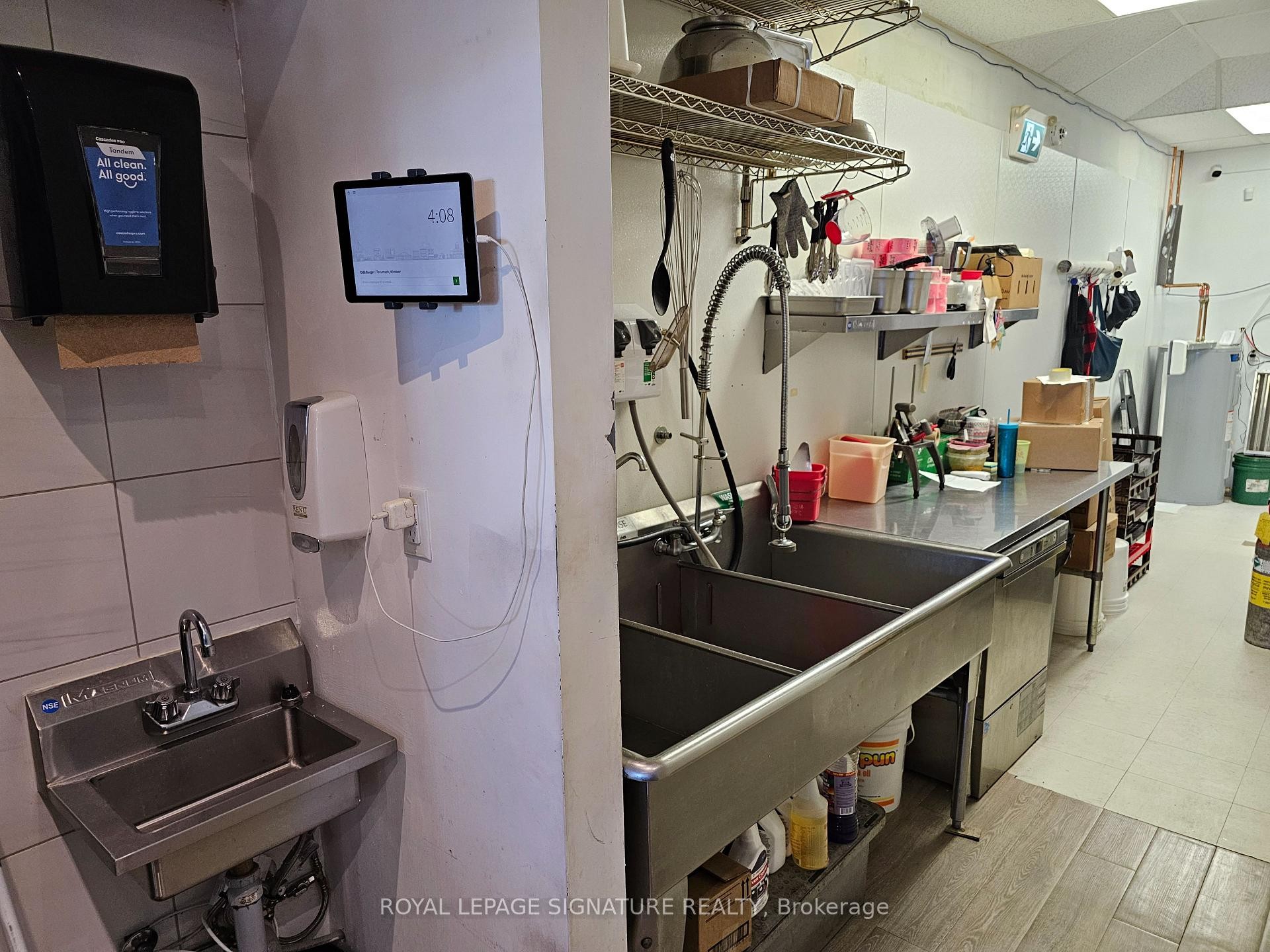 13458 Tecumseh Road E, Windsor, ON