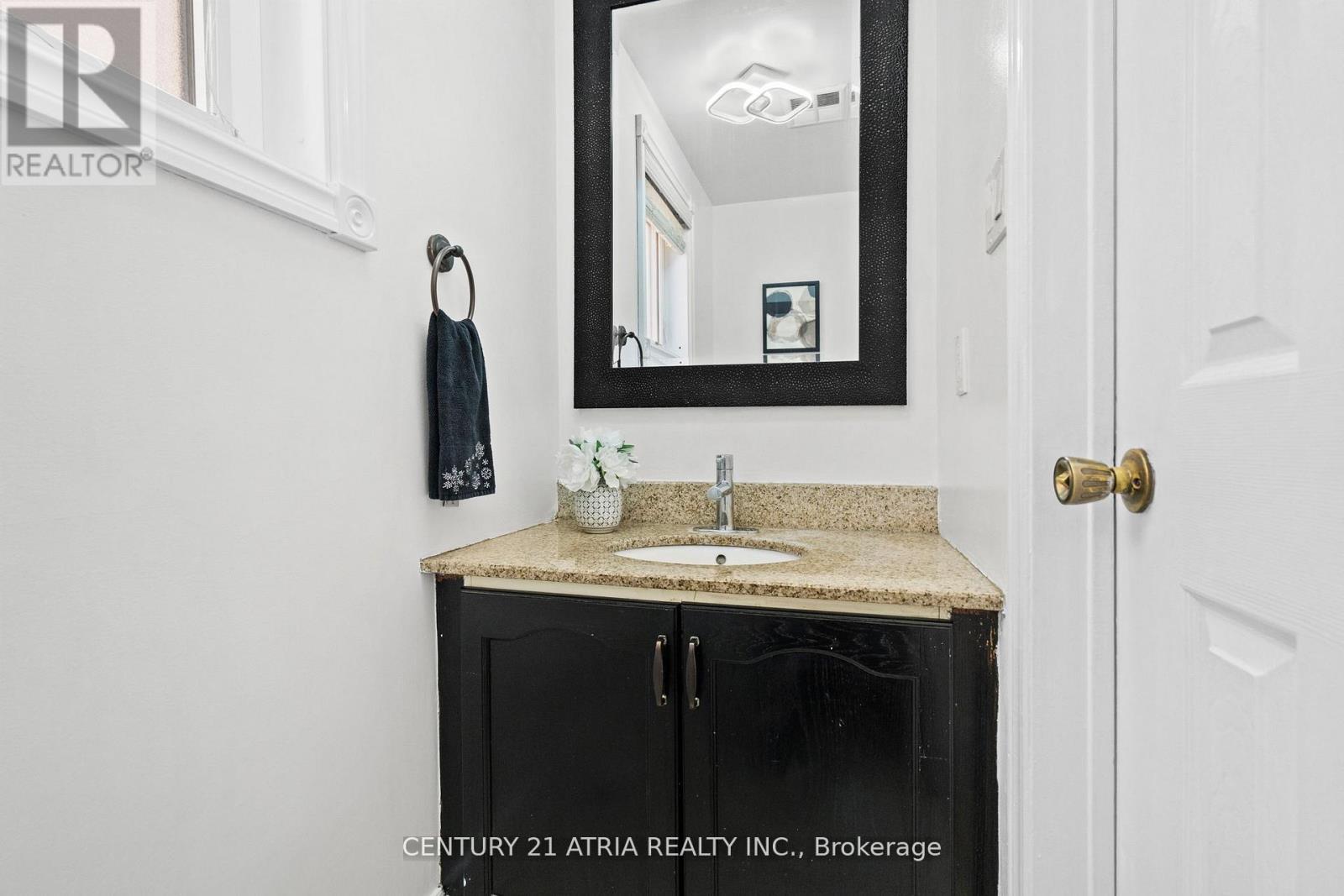 3837 Densbury Drive, Mississauga, ON -