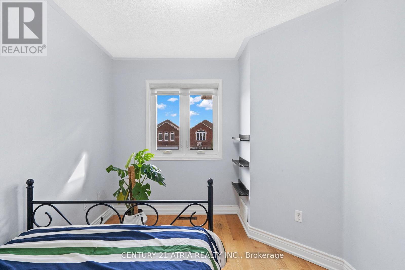 3837 Densbury Drive, Mississauga, ON - Indoor