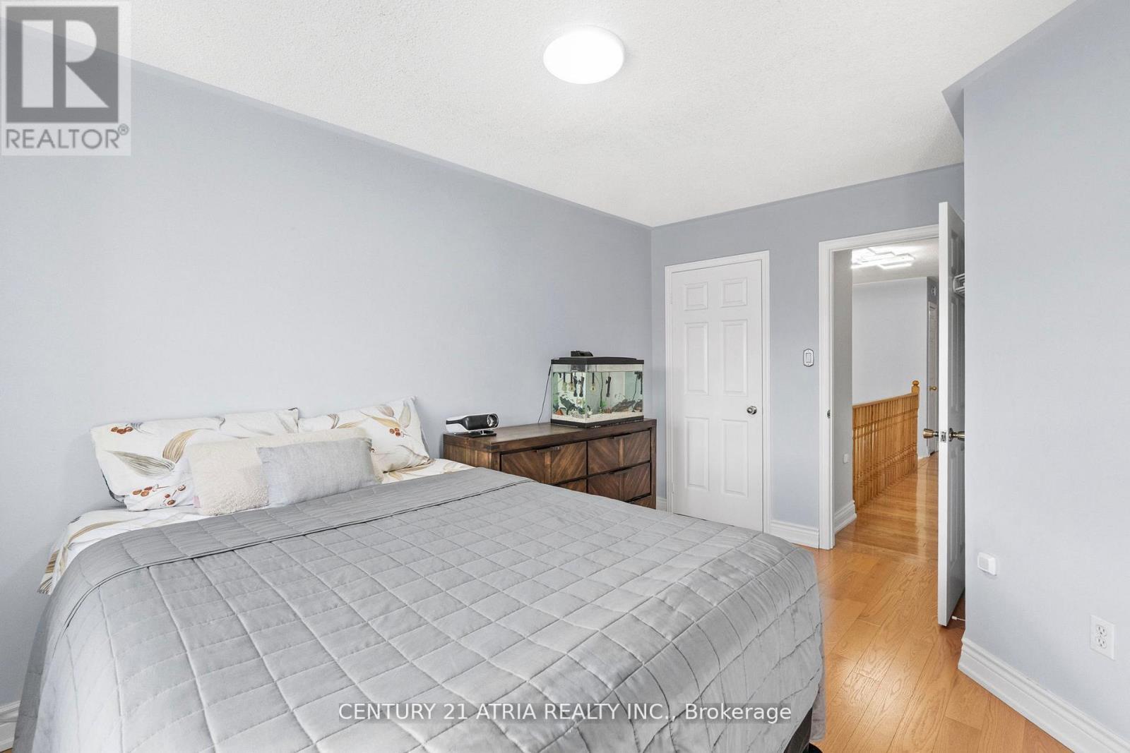 3837 Densbury Drive, Mississauga, ON - Indoor Photo Showing Bedroom