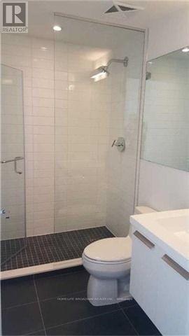 911 - 57 St Joseph Street, Toronto, ON - Indoor Photo Showing Bathroom
