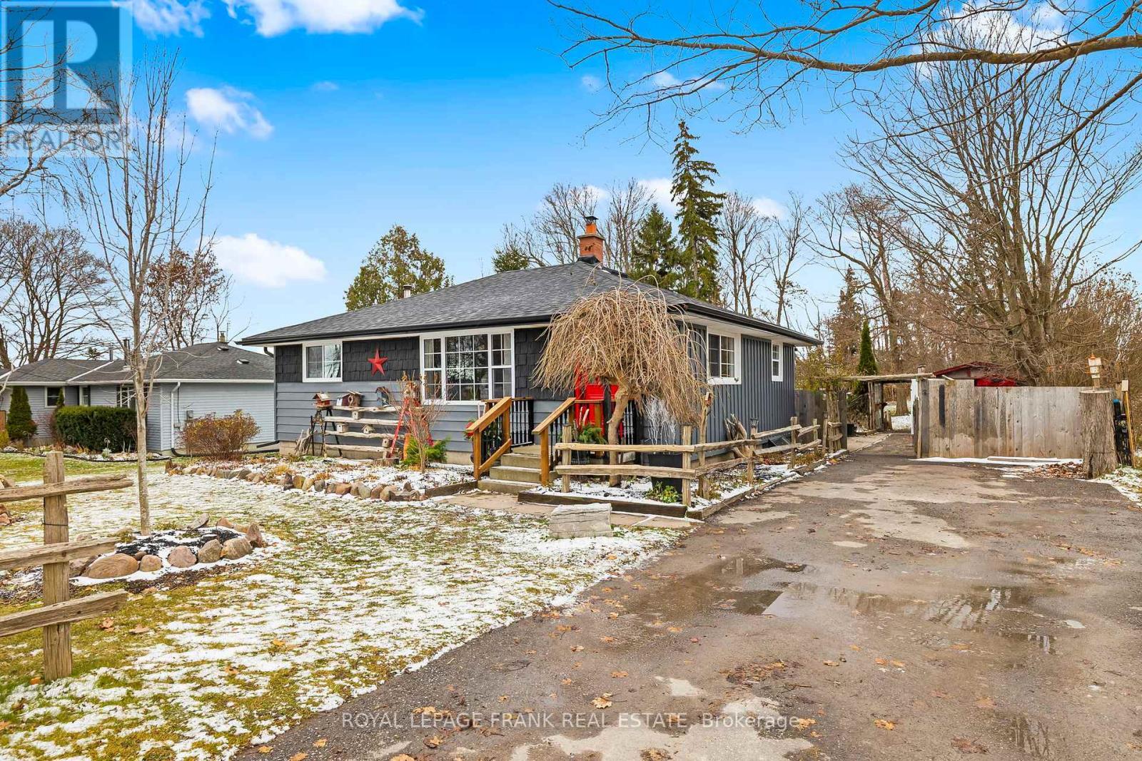 1704 King Street, Scugog, ON - Outdoor