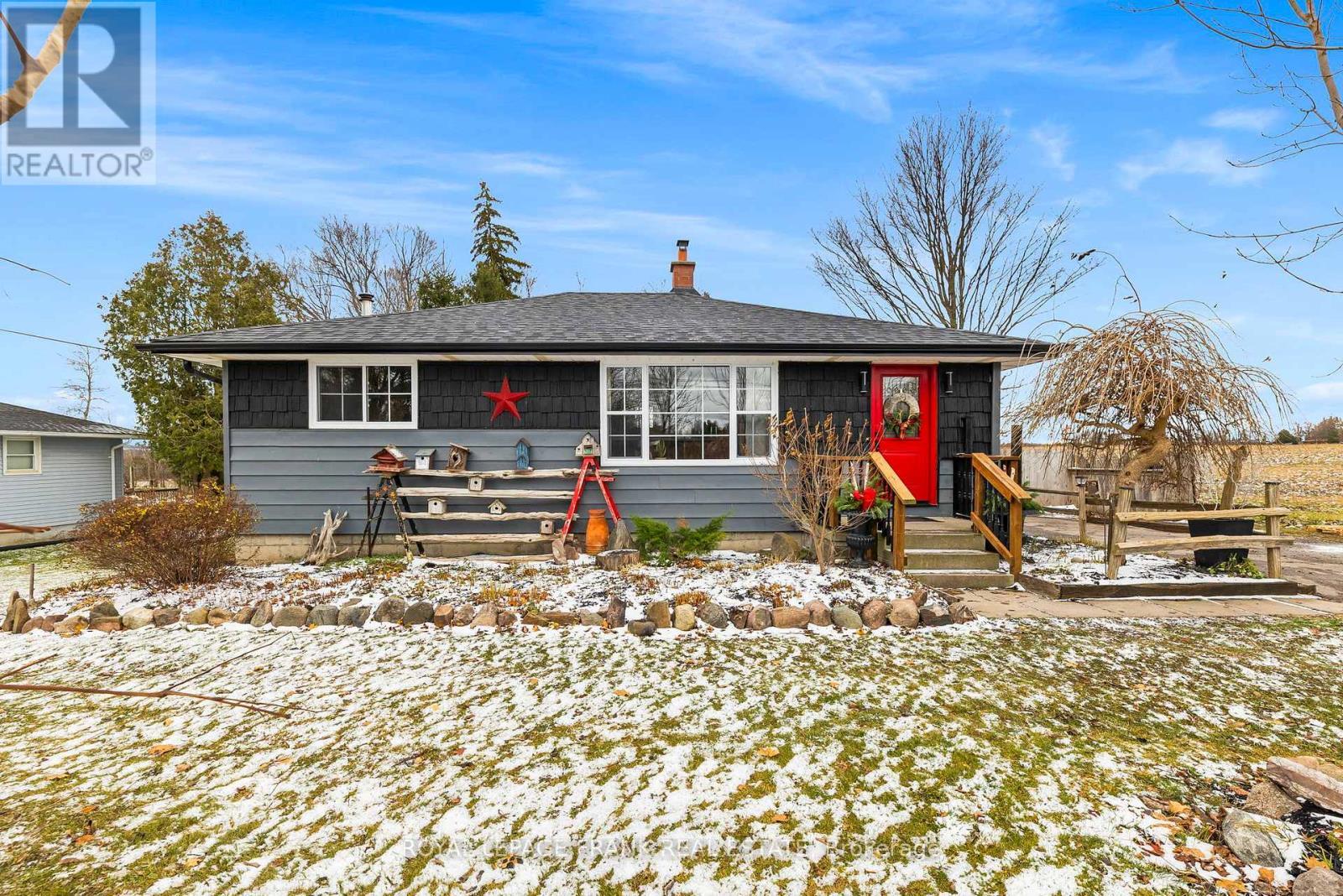 1704 King Street, Scugog, ON - Outdoor