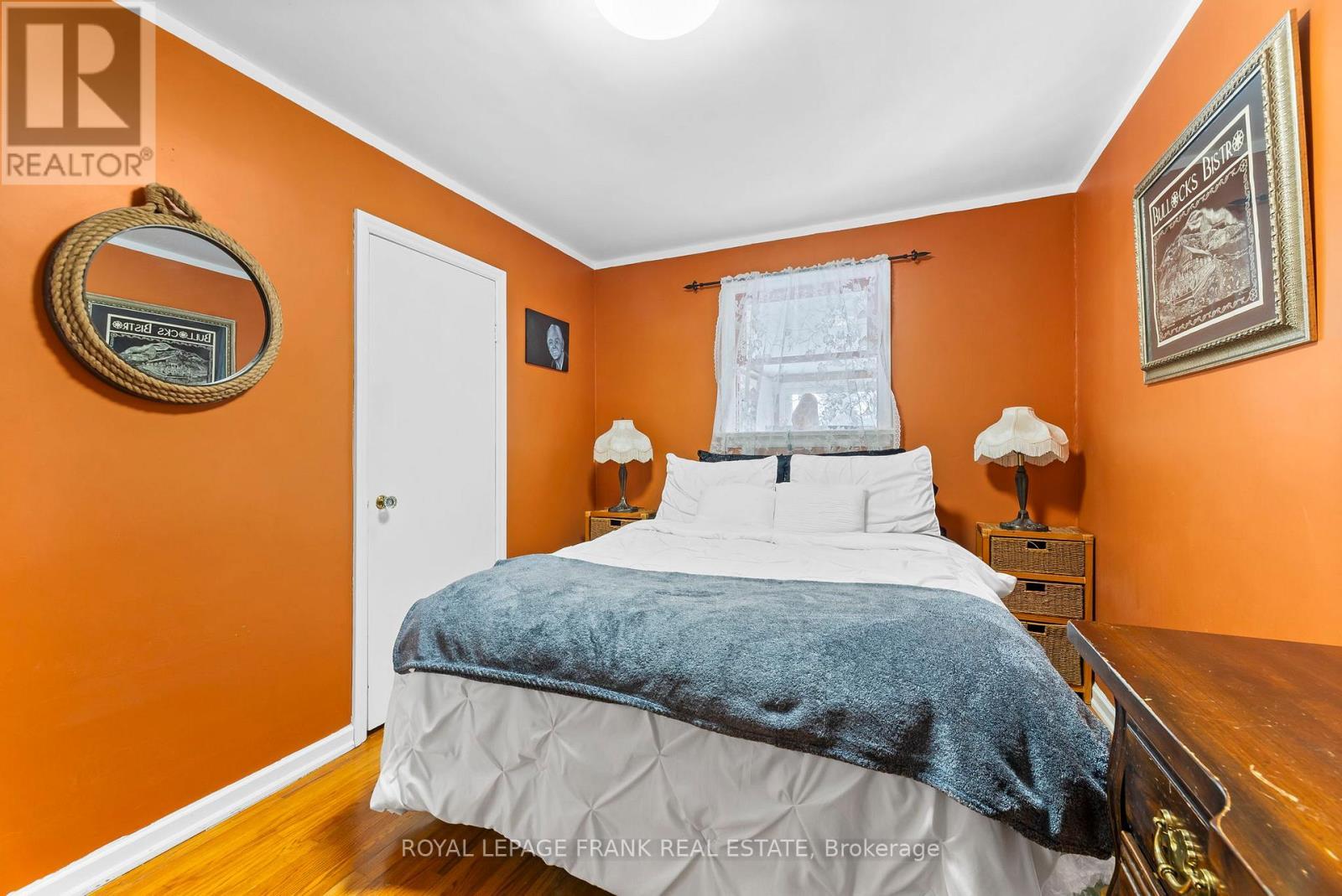 1704 King Street, Scugog, ON - Indoor Photo Showing Bedroom