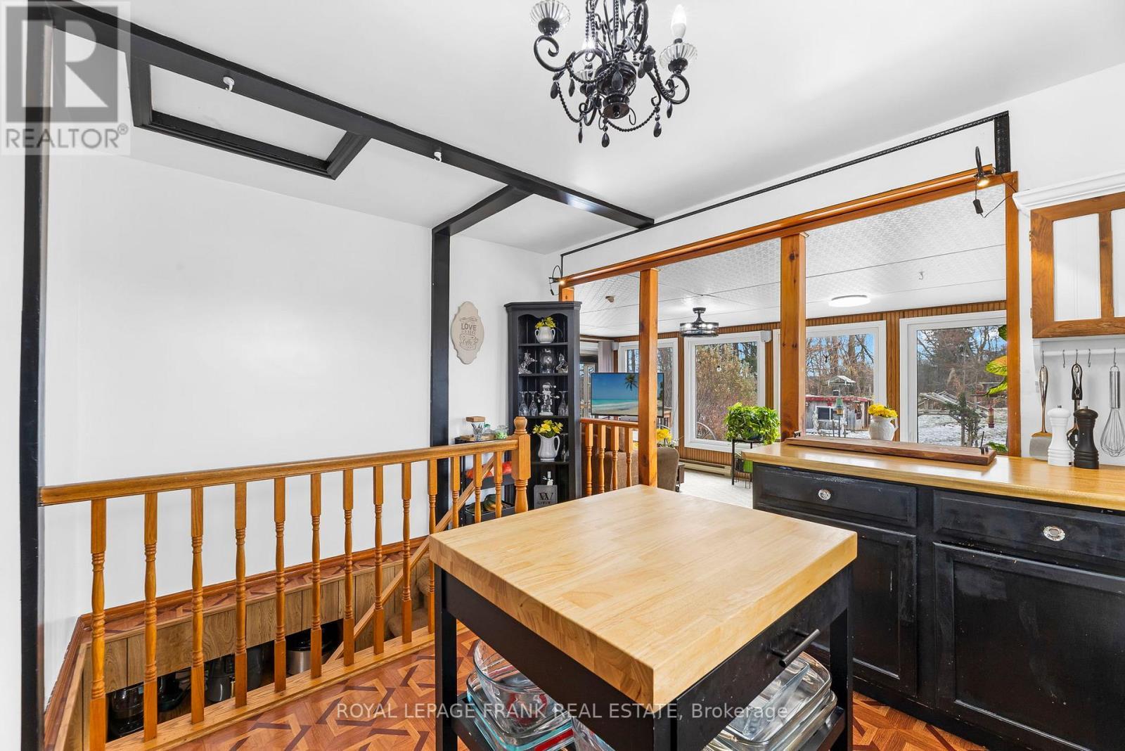 1704 King Street, Scugog, ON - Indoor