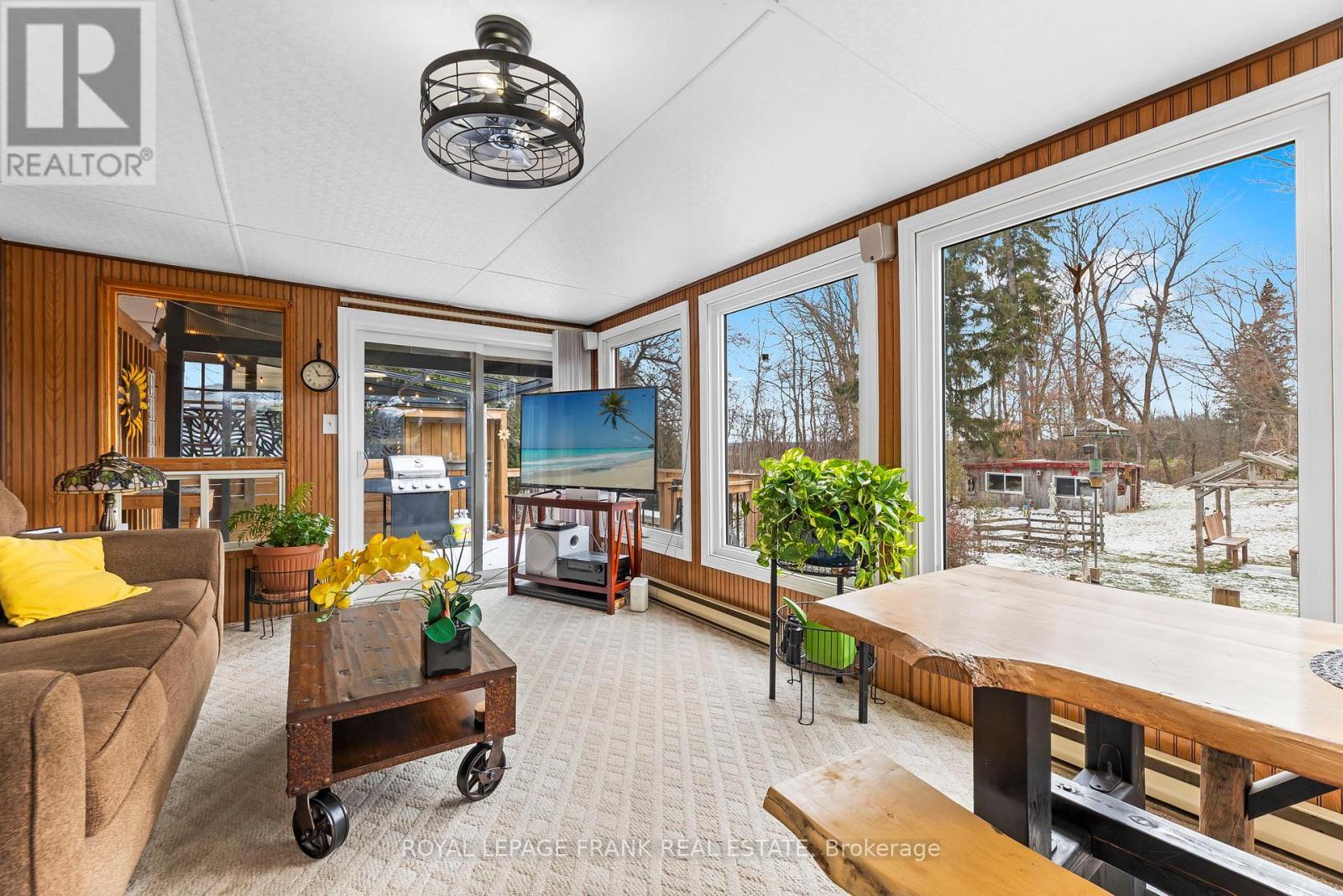 1704 King Street, Scugog, ON - Indoor