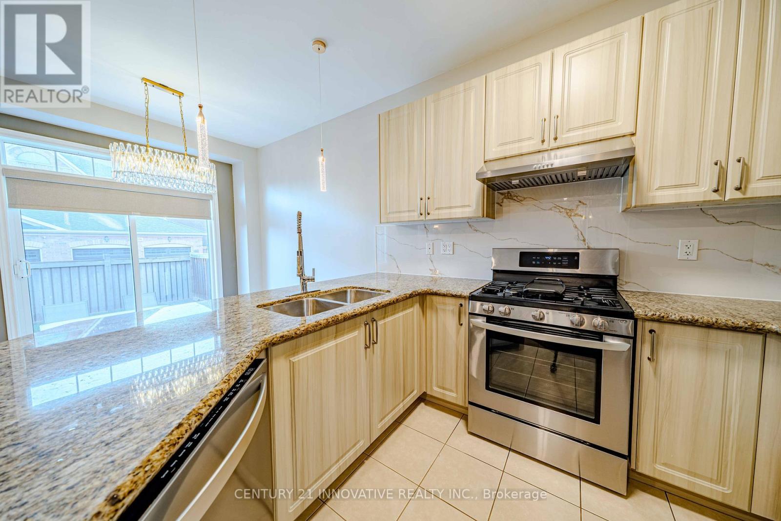 72 Killington Avenue, Vaughan, ON - Indoor Photo Showing Kitchen With Double Sink