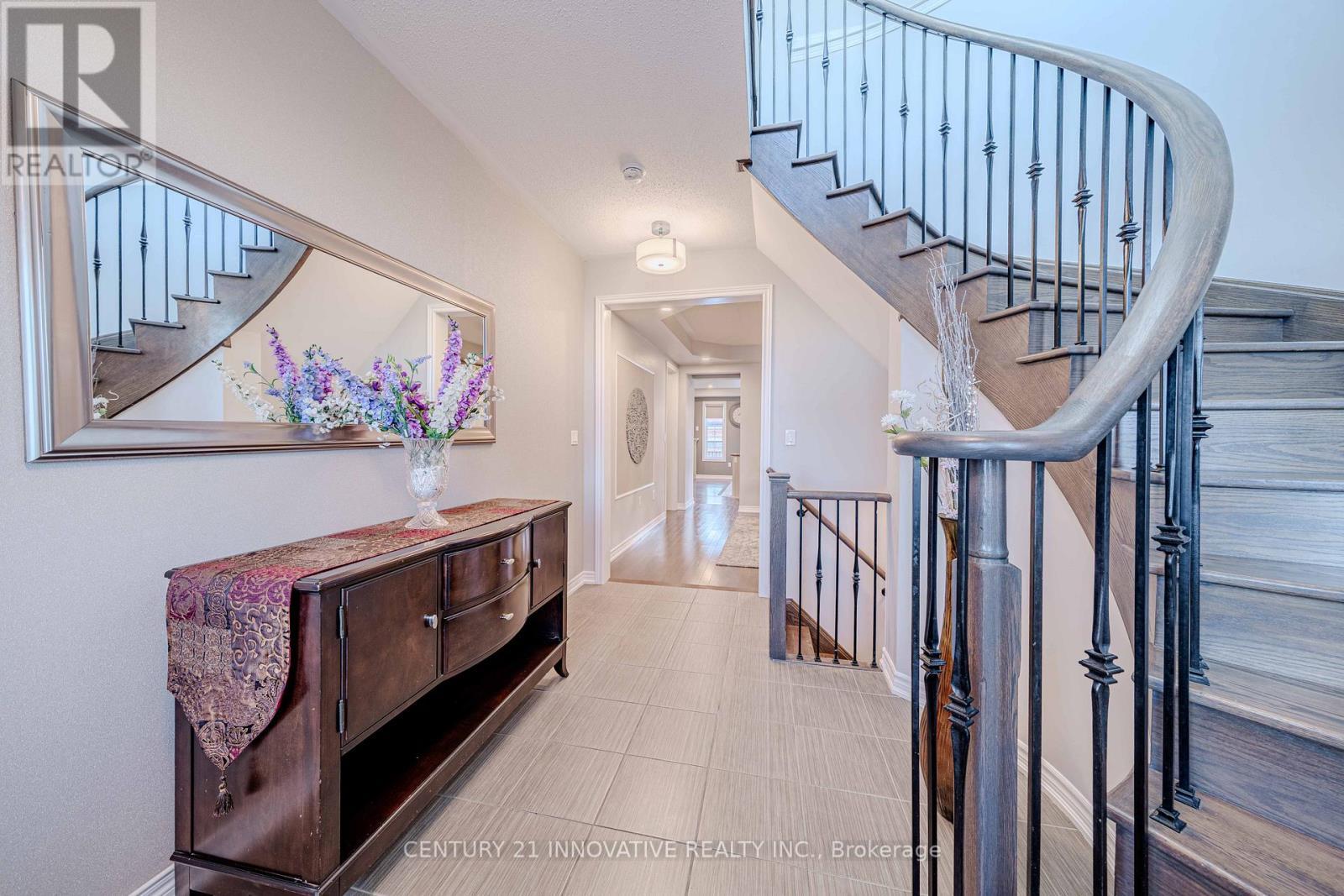 72 Killington Avenue, Vaughan, ON - Indoor Photo Showing Other Room