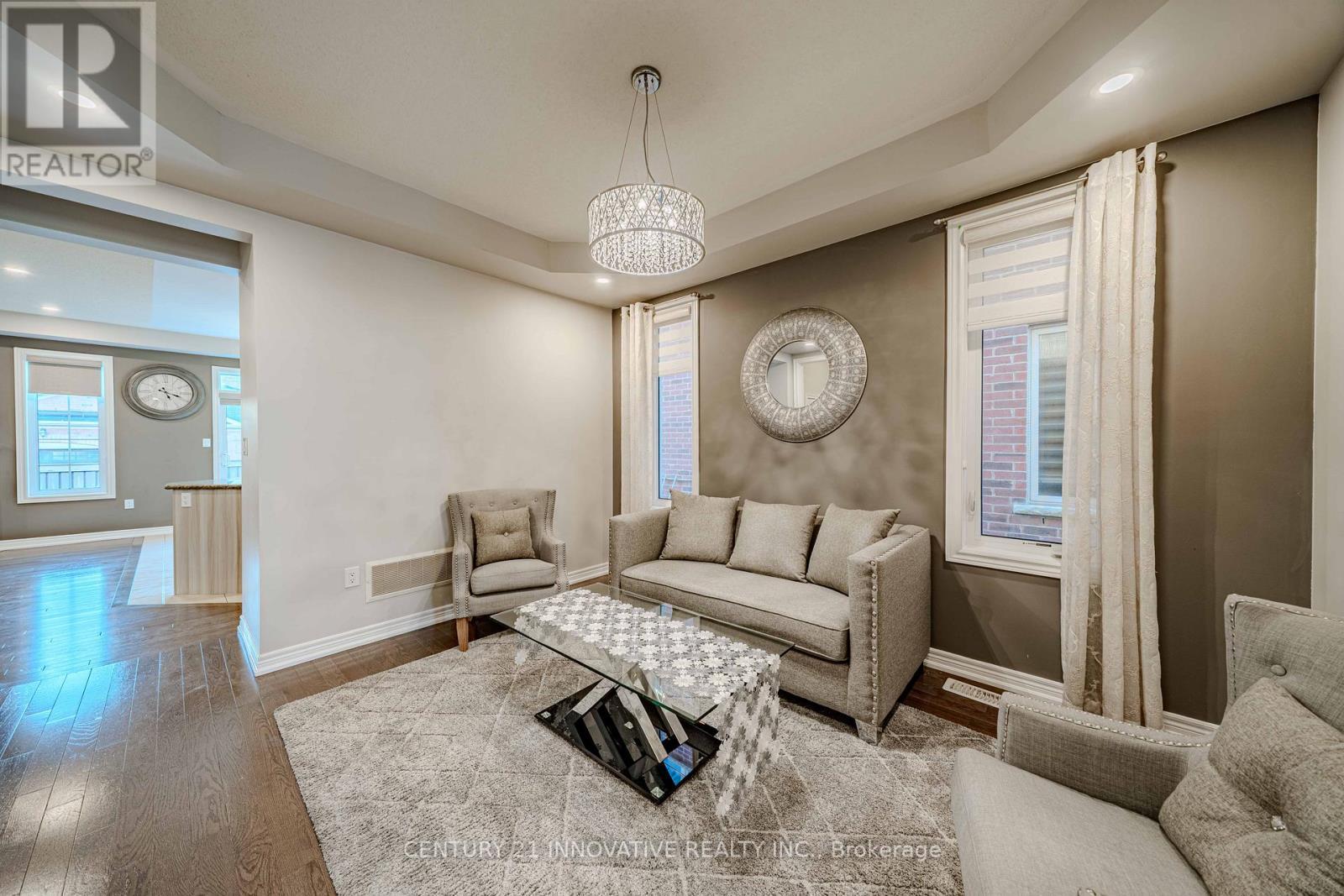 72 Killington Avenue, Vaughan, ON - Indoor Photo Showing Living Room