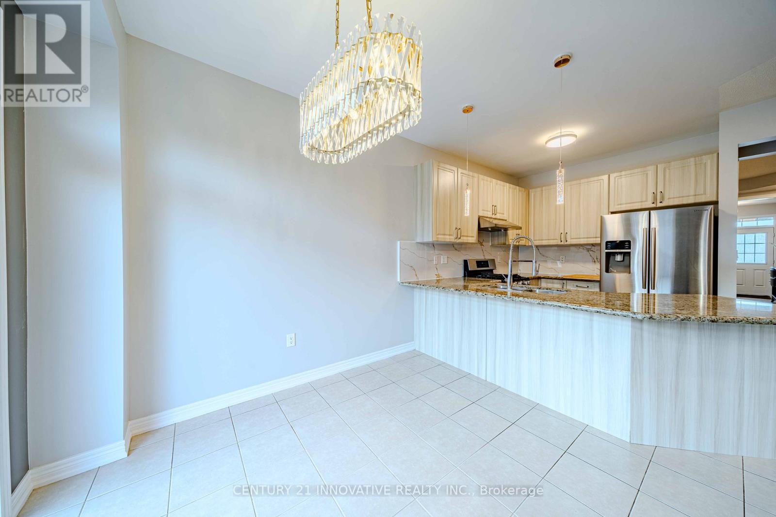 72 Killington Avenue, Vaughan, ON - Indoor Photo Showing Kitchen