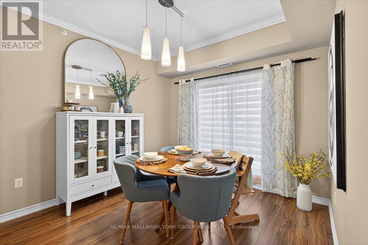 45 Ferndale Drive #211 Barrie - 211 - 45 Ferndale Drive S, Barrie, ON - Indoor Photo Showing Dining Room