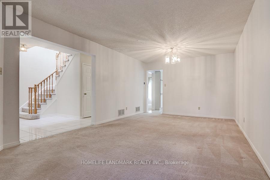 3586 Italia Crescent, Mississauga, ON - Indoor Photo Showing Other Room