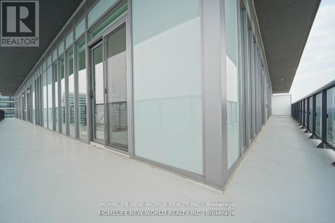 Lph01 - 56 Annie Craig Drive, Toronto, ON - Outdoor With Exterior