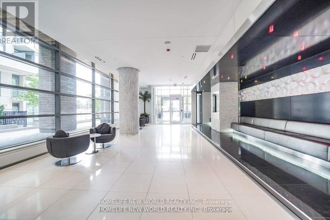 Lph01 - 56 Annie Craig Drive, Toronto, ON - Indoor Photo Showing Other Room