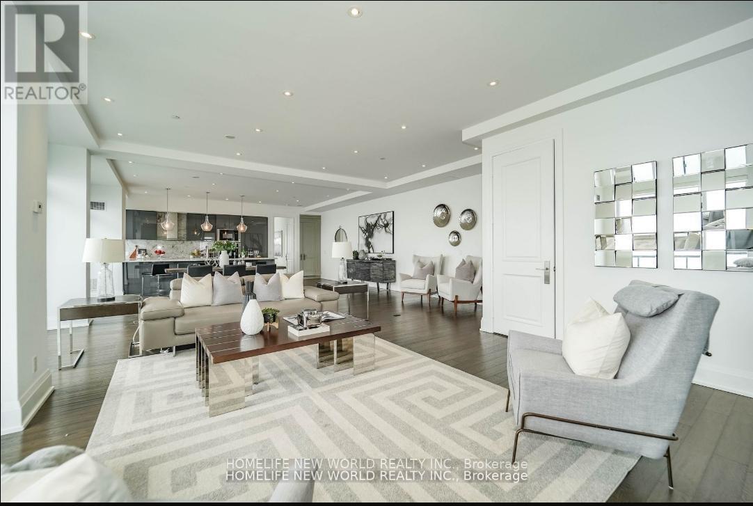 Lph01 - 56 Annie Craig Drive, Toronto, ON - Indoor Photo Showing Living Room