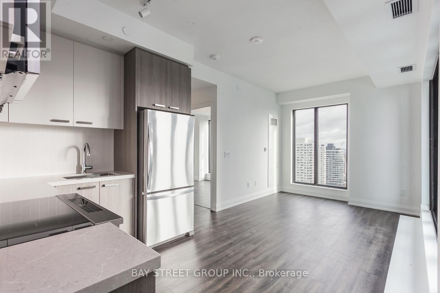 2303 - 20 Soudan Avenue, Toronto, ON - Indoor Photo Showing Kitchen