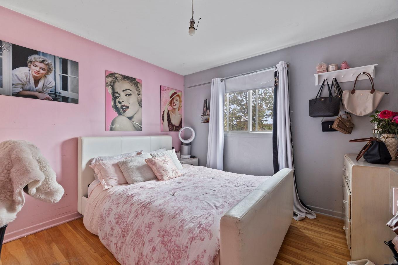 Bedroom - 133 - 135 Av. De Georgia Crescent, Pointe-Claire, QC - Indoor Photo Showing Bedroom