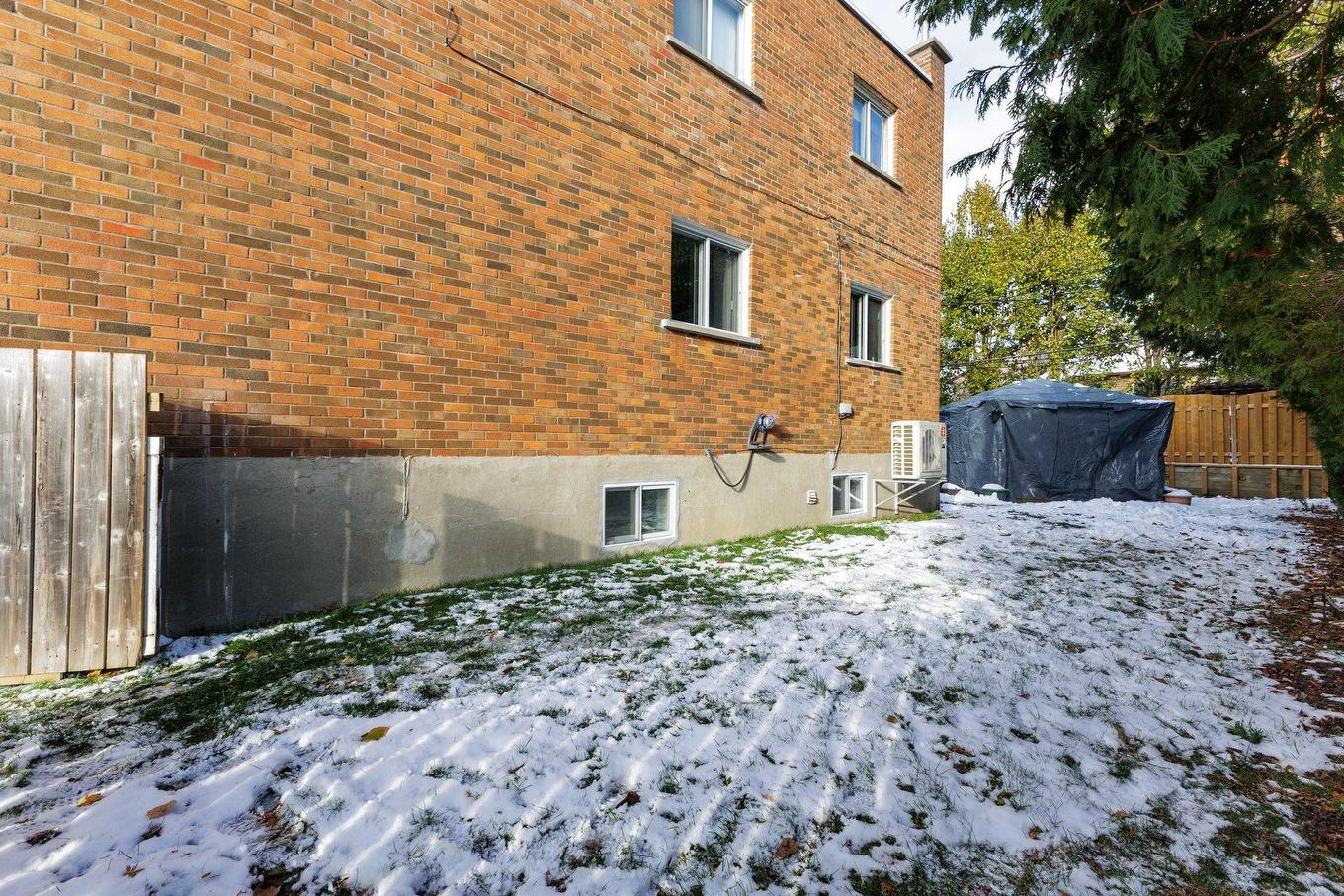 Exterior - 133 - 135 Av. De Georgia Crescent, Pointe-Claire, QC - Outdoor